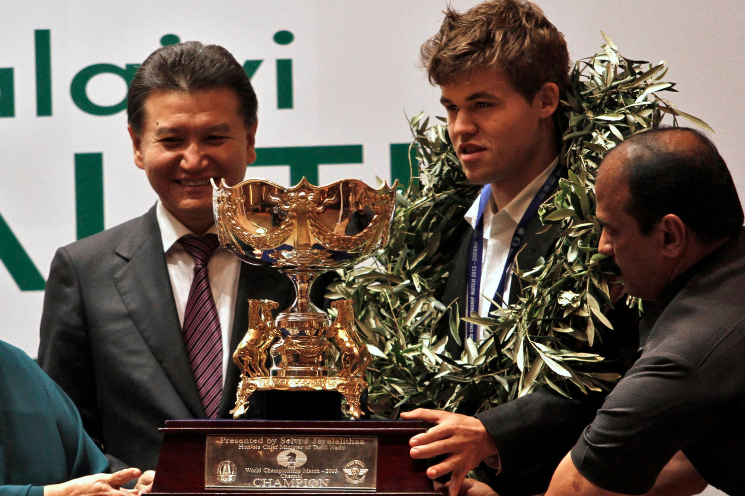 Cuánto gana Magnus Carlsen, campeón del mundo de ajedrez y madridista hasta  la médula?