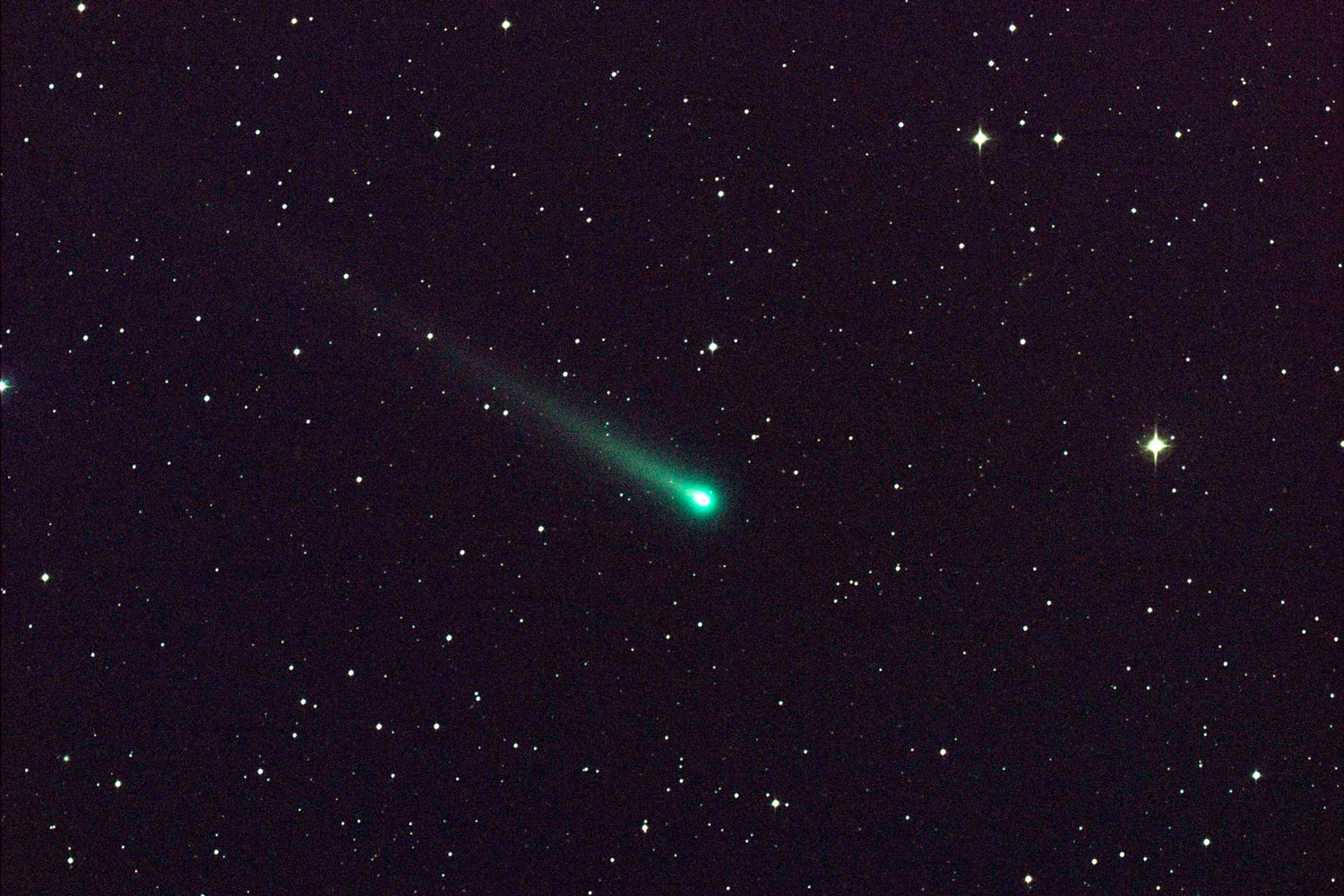 La actividad del cometa ISON repunta y se vuelve observable a simple vista