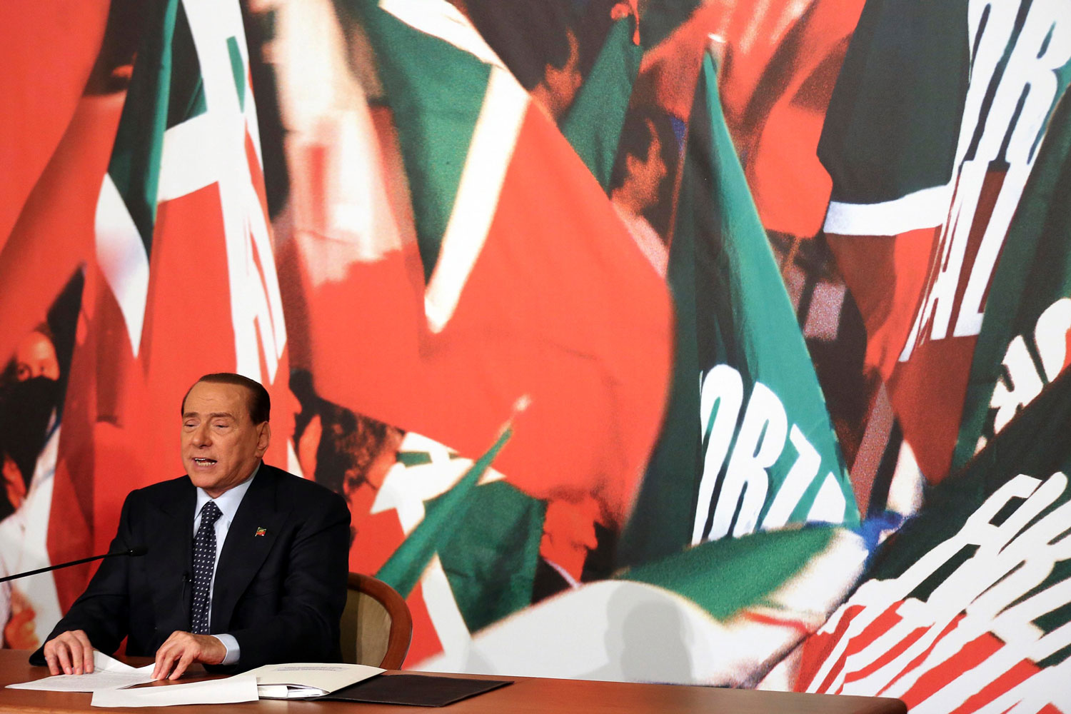 Berlusconi agota sus cartas para intentar no ser expulsado del Senado