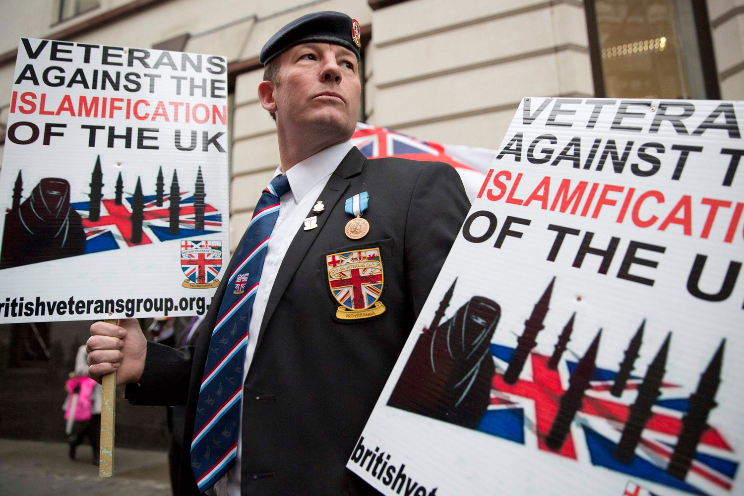 El juicio contra los asesinos del soldado Lee Rigby desata protestas anti islamización en Londres