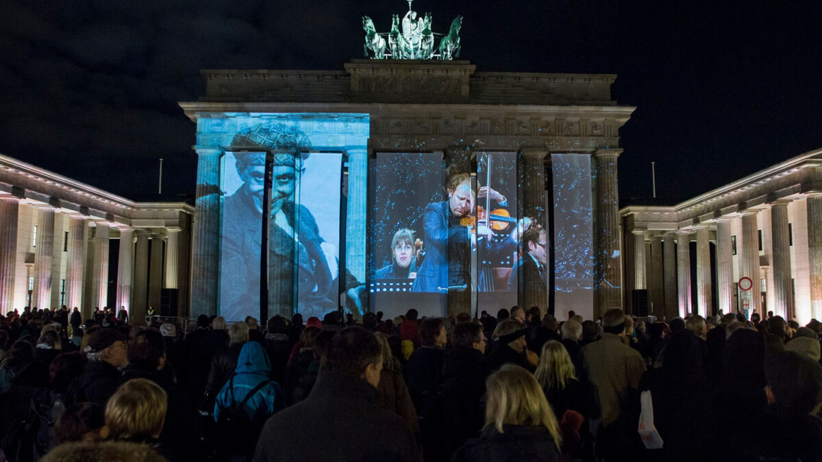 Alemania conmemora la Noche de los Cristales Rotos