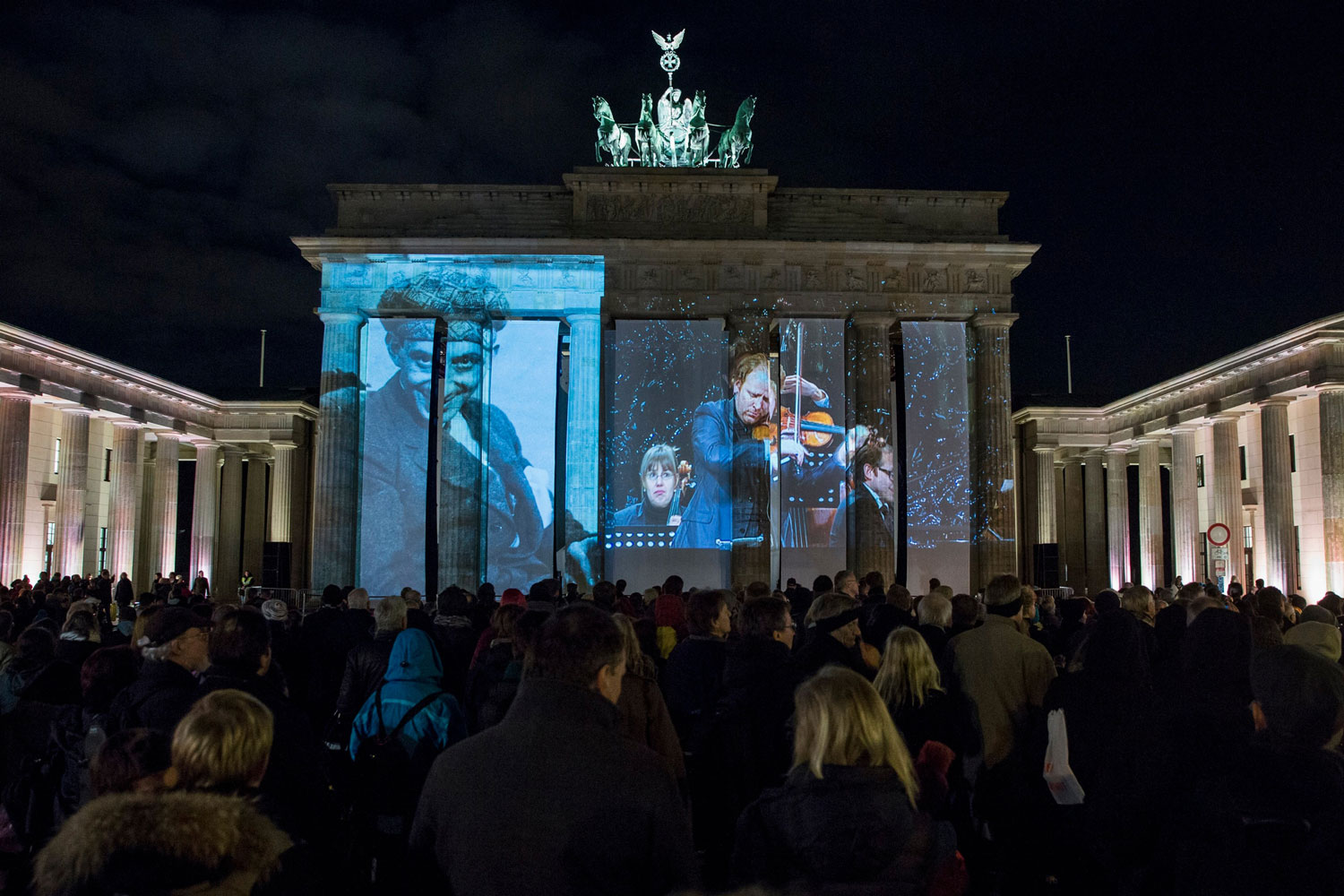 Alemania conmemora la Noche de los Cristales Rotos