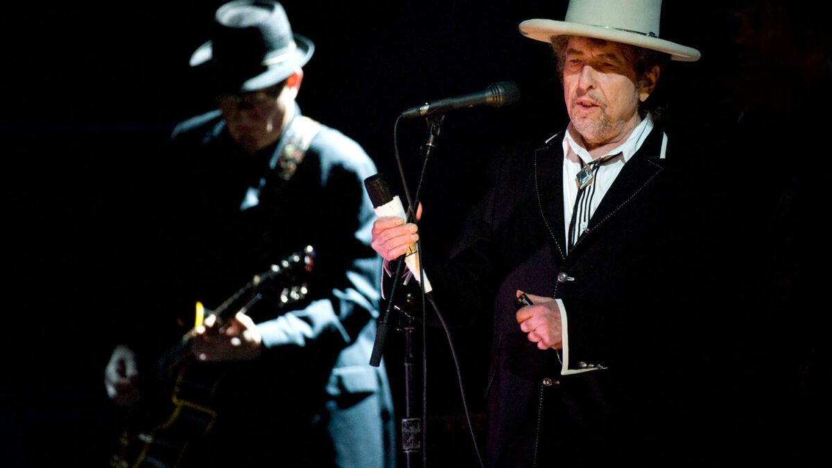 Bob Dylan imputado por injurias e incitación al odio