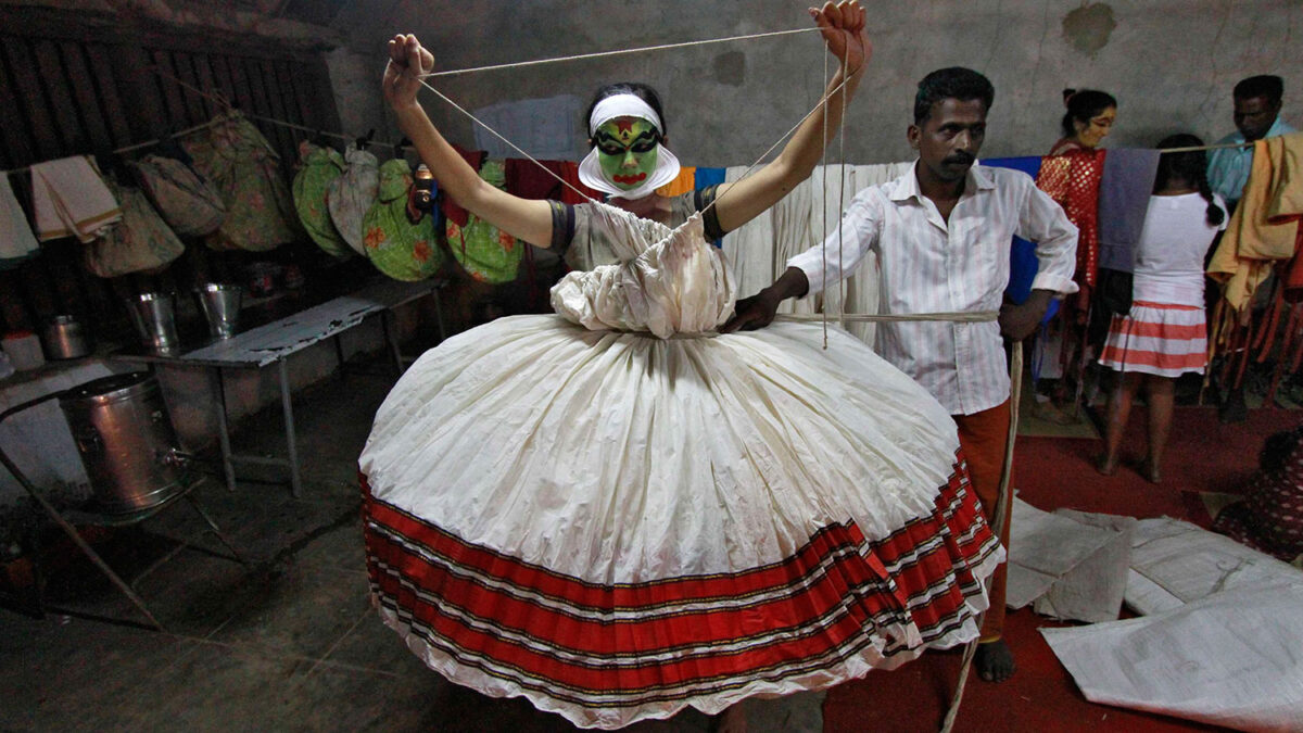 La historia de la mitología hindú representada en la danza.