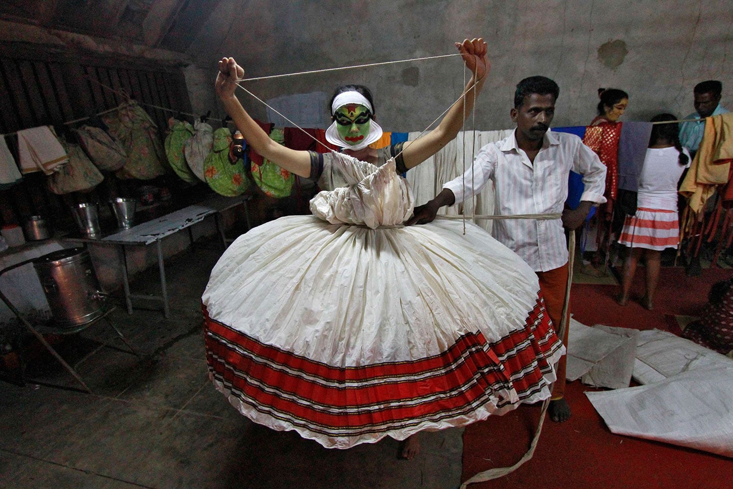 La historia de la mitología hindú representada en la danza.