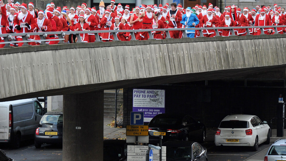 Carrera de Papa Noel en Liverpool