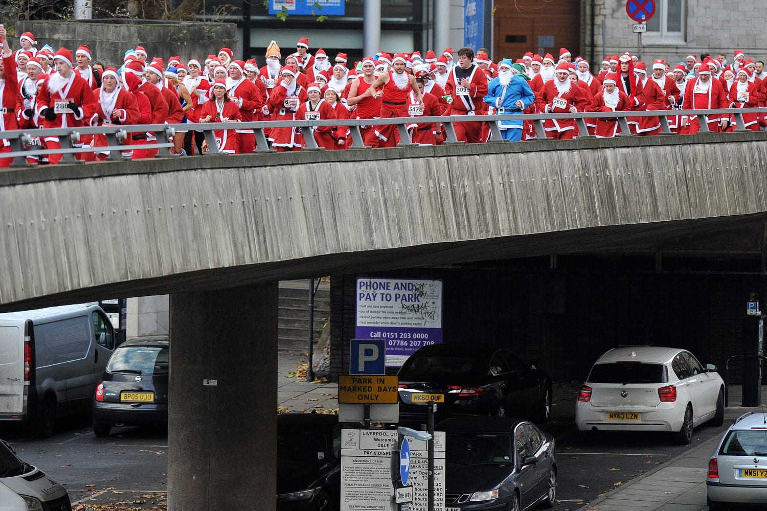 Carrera de Papa Noel en Liverpool