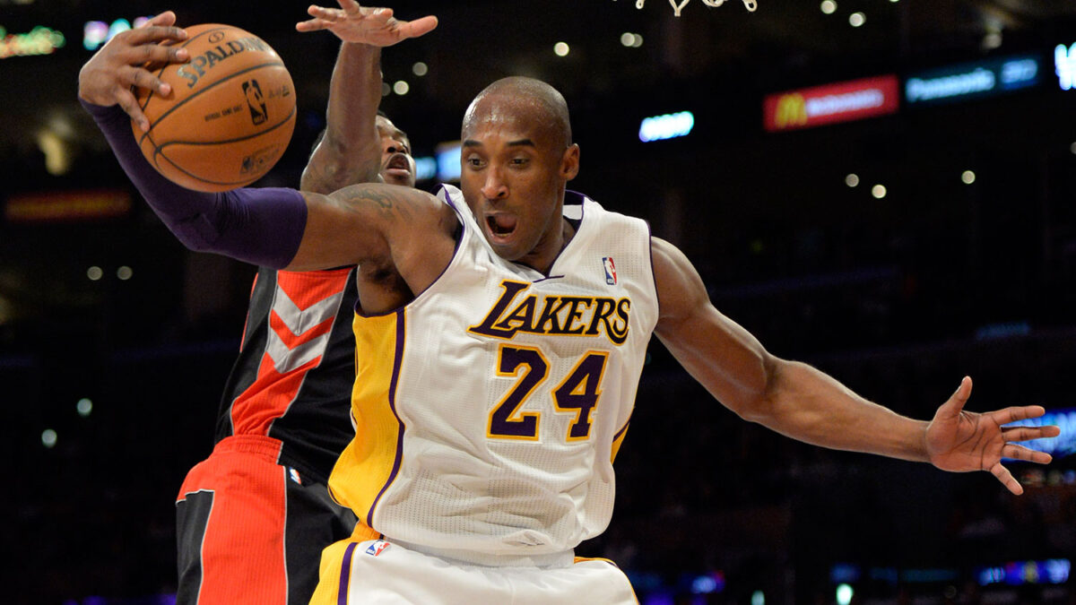 Derrota en el regreso de Kobe Bryant