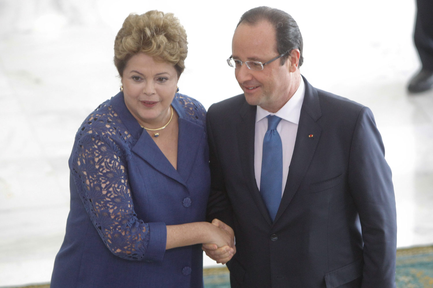 François Hollande y Dilma Rouseff trabajan en «una colaboración en materia de defensa cibernética»