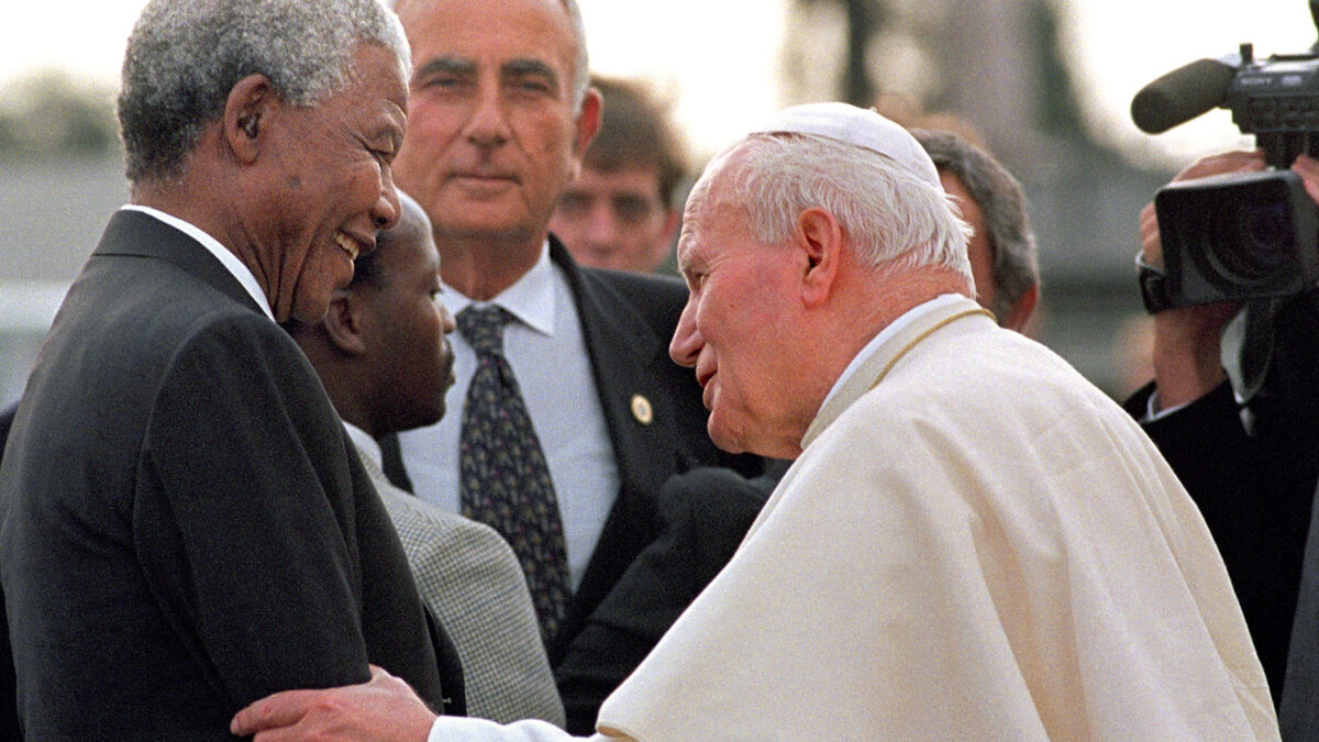 Histórica política de reconciliación nacional en Sudáfrica