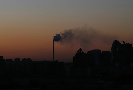 La principal causa de contaminación es también la principal fuente de energía: el carbón
