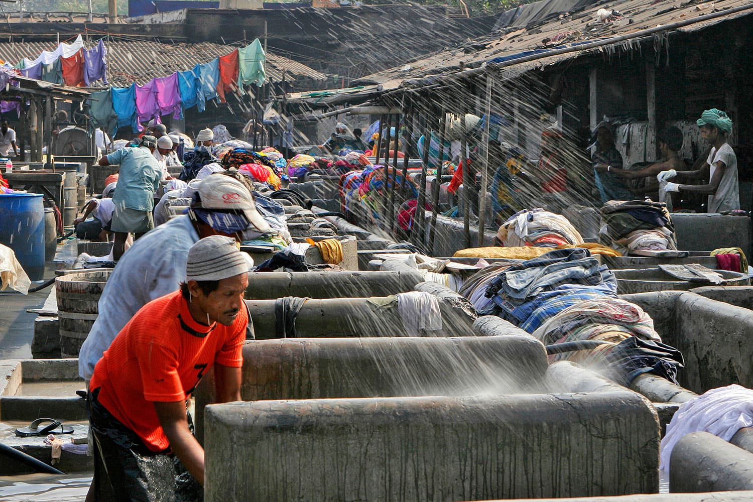 Las lavanderias Indias son una atracción turística más.