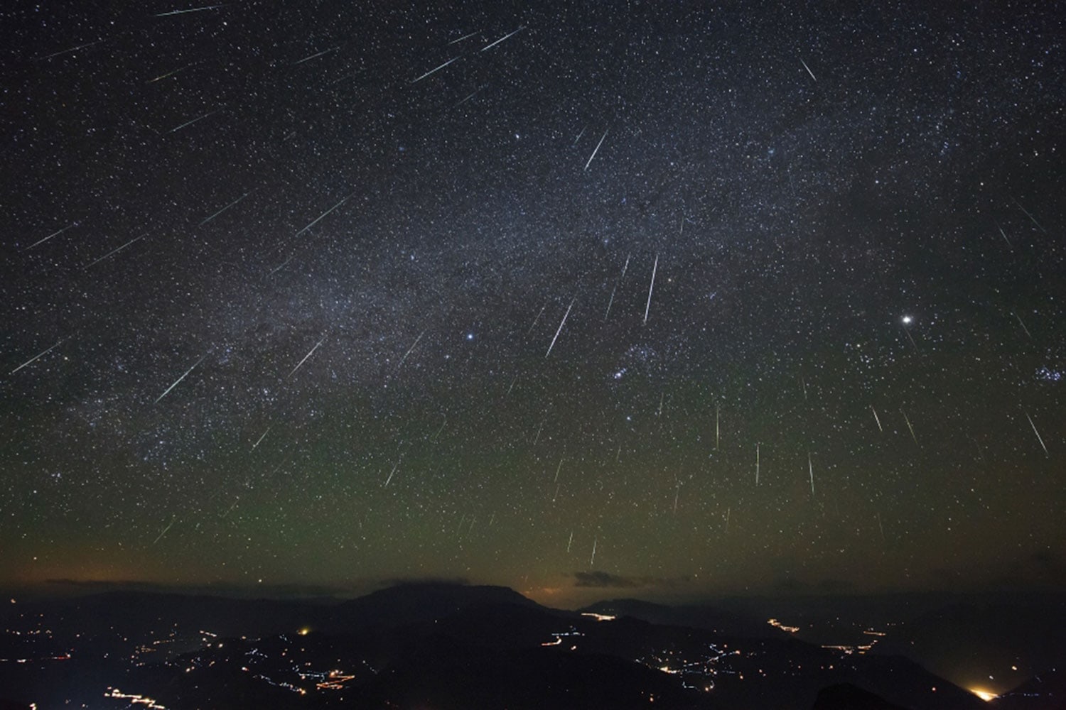 Lluvia de estrellas Gemínidas.