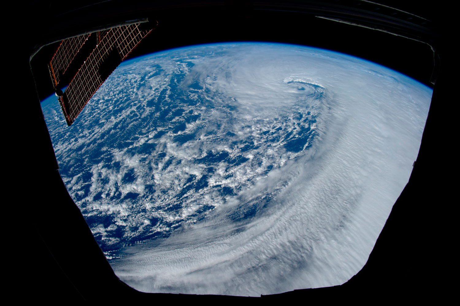 La NASA repara la bomba de refrigeración de la Estación Espacial Internacional