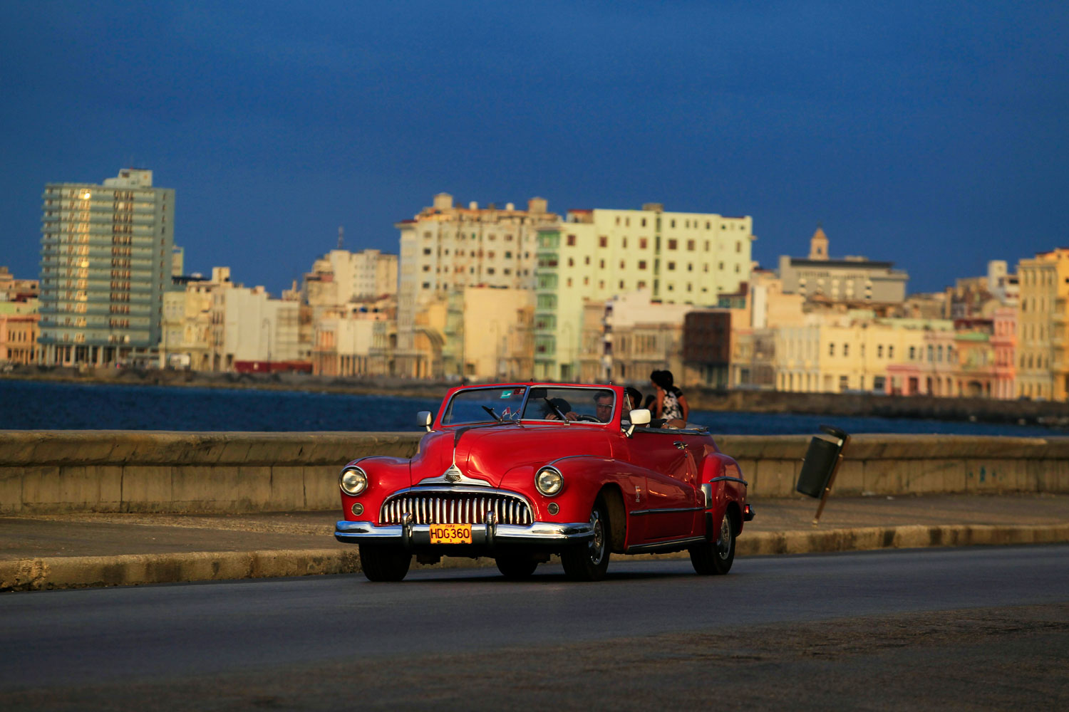 El gobierno cubano autoriza al compra-venta de vehículos a particulares sin autorización oficial