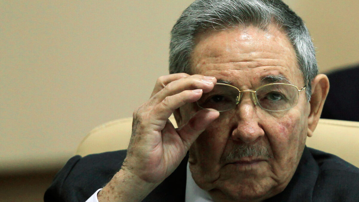 Raúl Castro aboga por cambiar el modelo económico de Cuba pero sin fijarse en el modelo Europeo