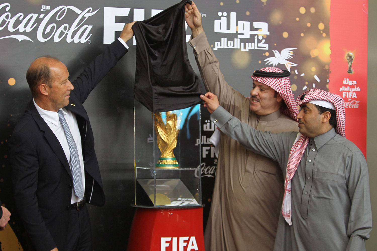 Comienza la gira por los países de Oriente Medio de la Copa del Mundo de fútbol