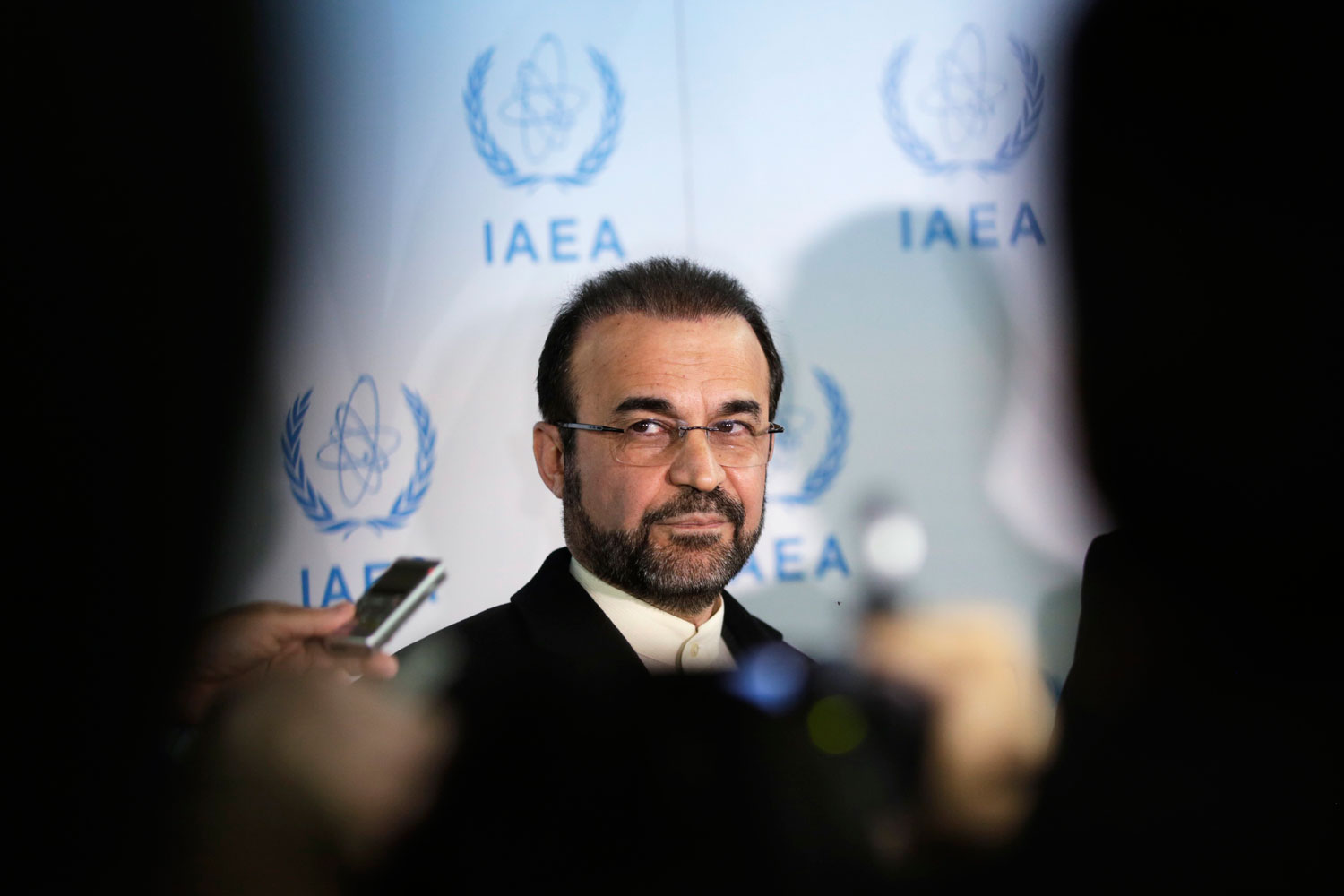 El grupo 5+1 e Irán se reunirán en enero para aclarar las preocupaciones sobre el programa nuclear