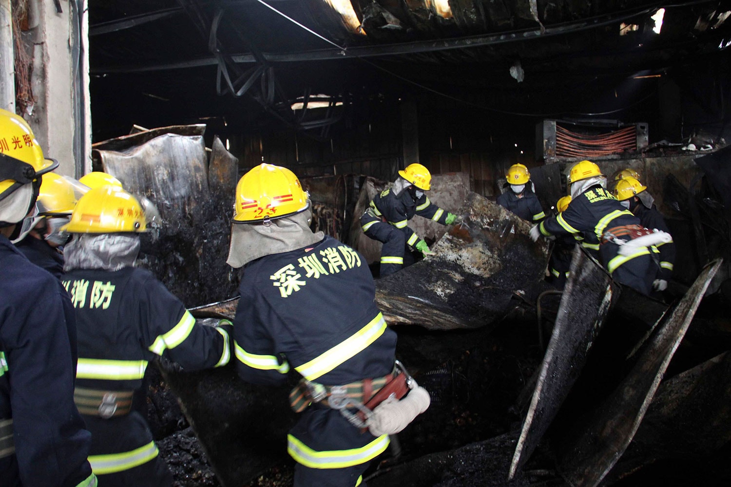 16 personas han muerto en un incendio de un mercado en China