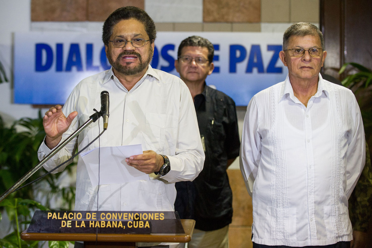 Colombia y las FARC reanudan el diálogo de paz