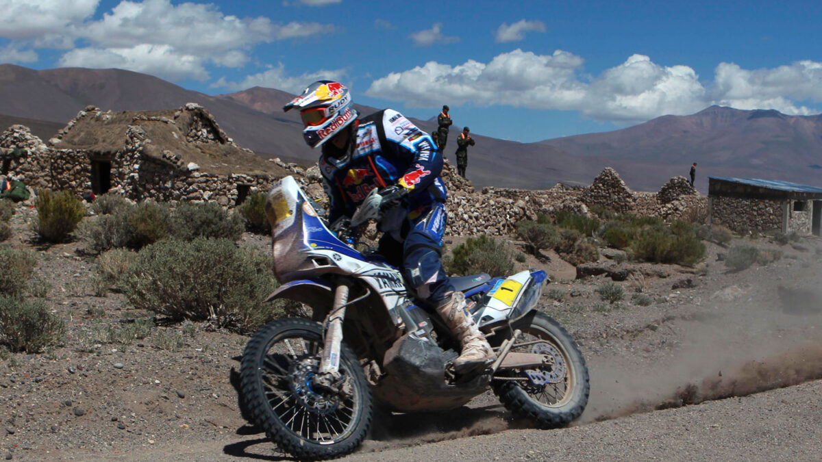 Marc Coma mantiene el liderato en el Dakar