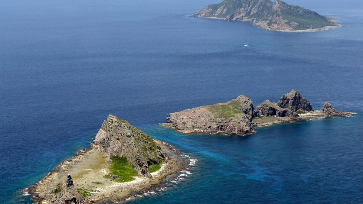 Japón modifica los libros de texto para incluir los islotes de Takeshima como territorio propio