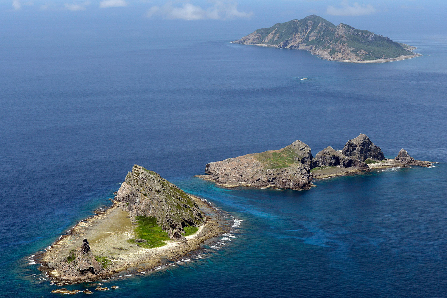 Japón modifica los libros de texto para incluir los islotes de Takeshima como territorio propio
