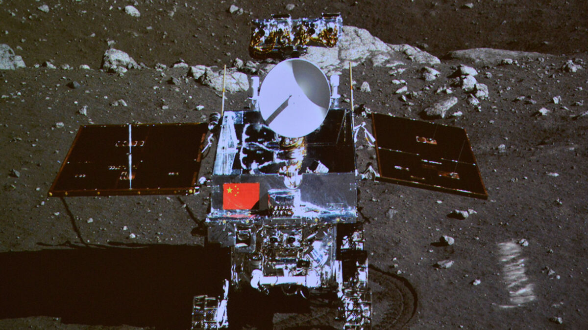 El robot lunar chino, Yutu, finaliza su periplo en la Luna tras anunciar problemas mecánicos