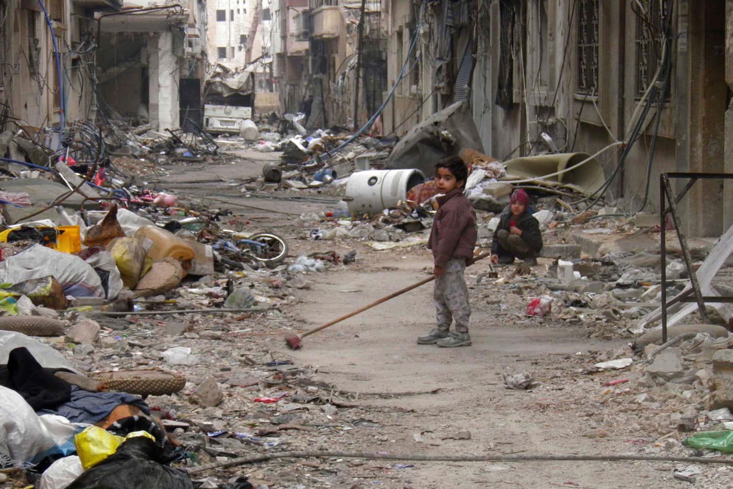 Mujeres y niños podrán salir del infierno de Homs de forma inmediata