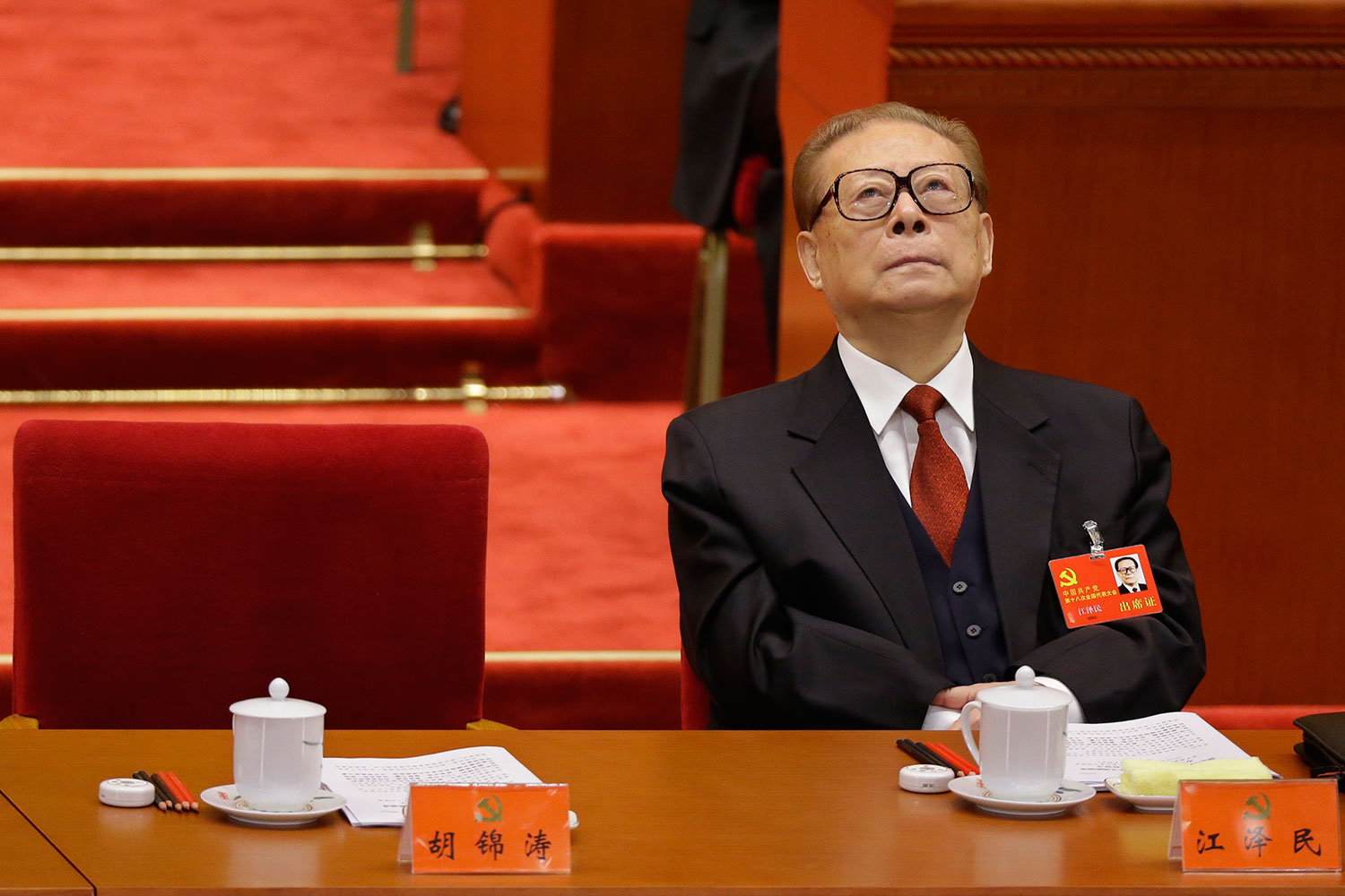 El ex presidente del Gobierno chino, Jiang Zemin, en busca y captura por genocidio en el Tíbet