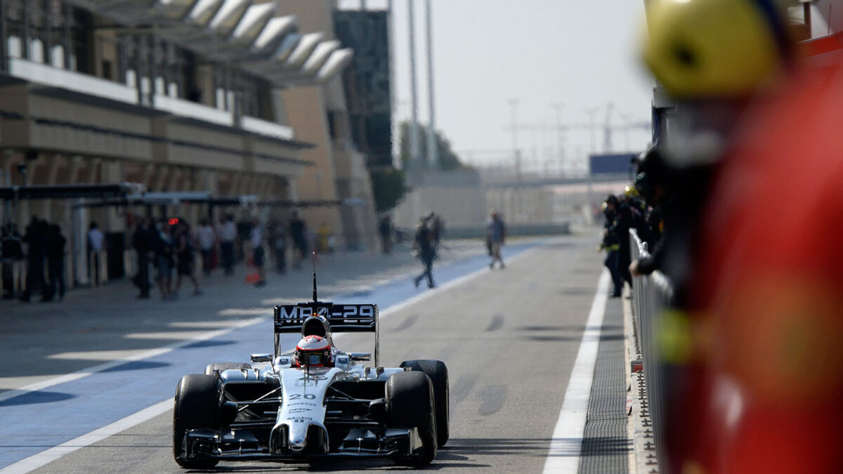 Kevin Magnussen primero en los entrenamientos de Baréin