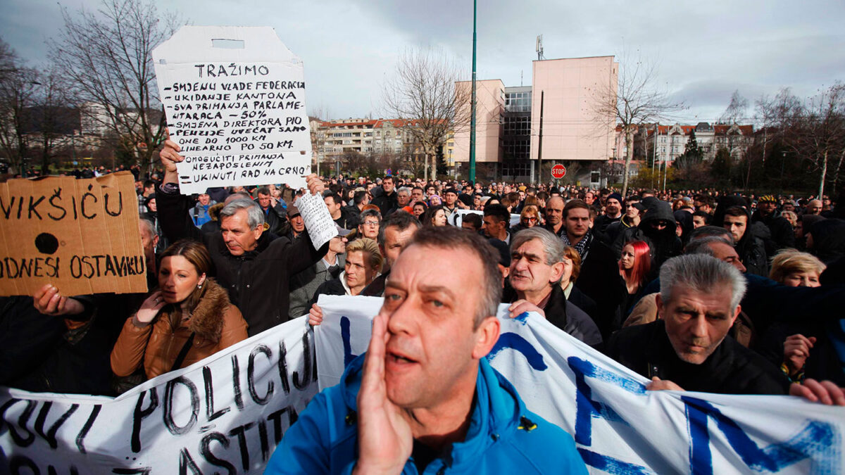 Los manifestantes en Sarajevo piden la dimisión del gobierno