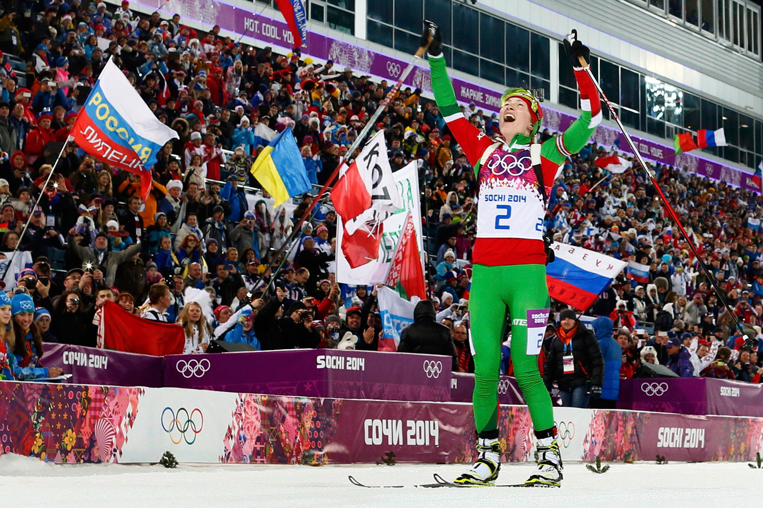 Darya Domracheva, triple campeona olímpica de biatlón, nombrada "Heroína de Bielorrusia"