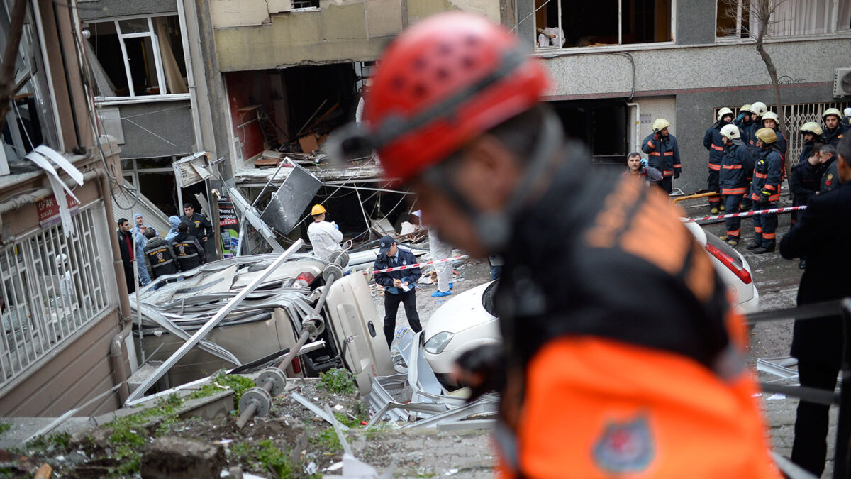 Una explosión de gas en una céntrica calle de Estambul causa, al menos, cuatro heridos