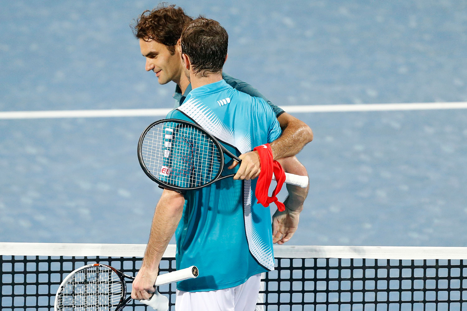 Federer y Djokovic piensan ya en cuartos del torneo de Dubai