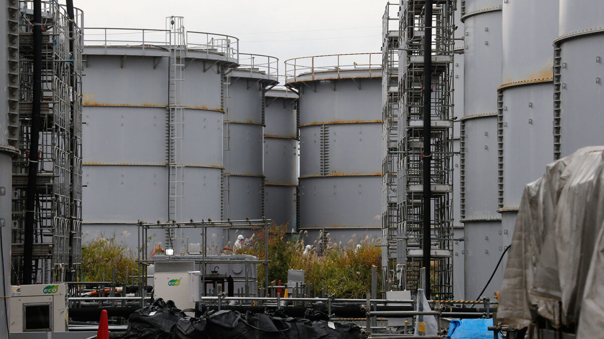 Fukushima traza un plan para contener las fugas de agua radiactiva