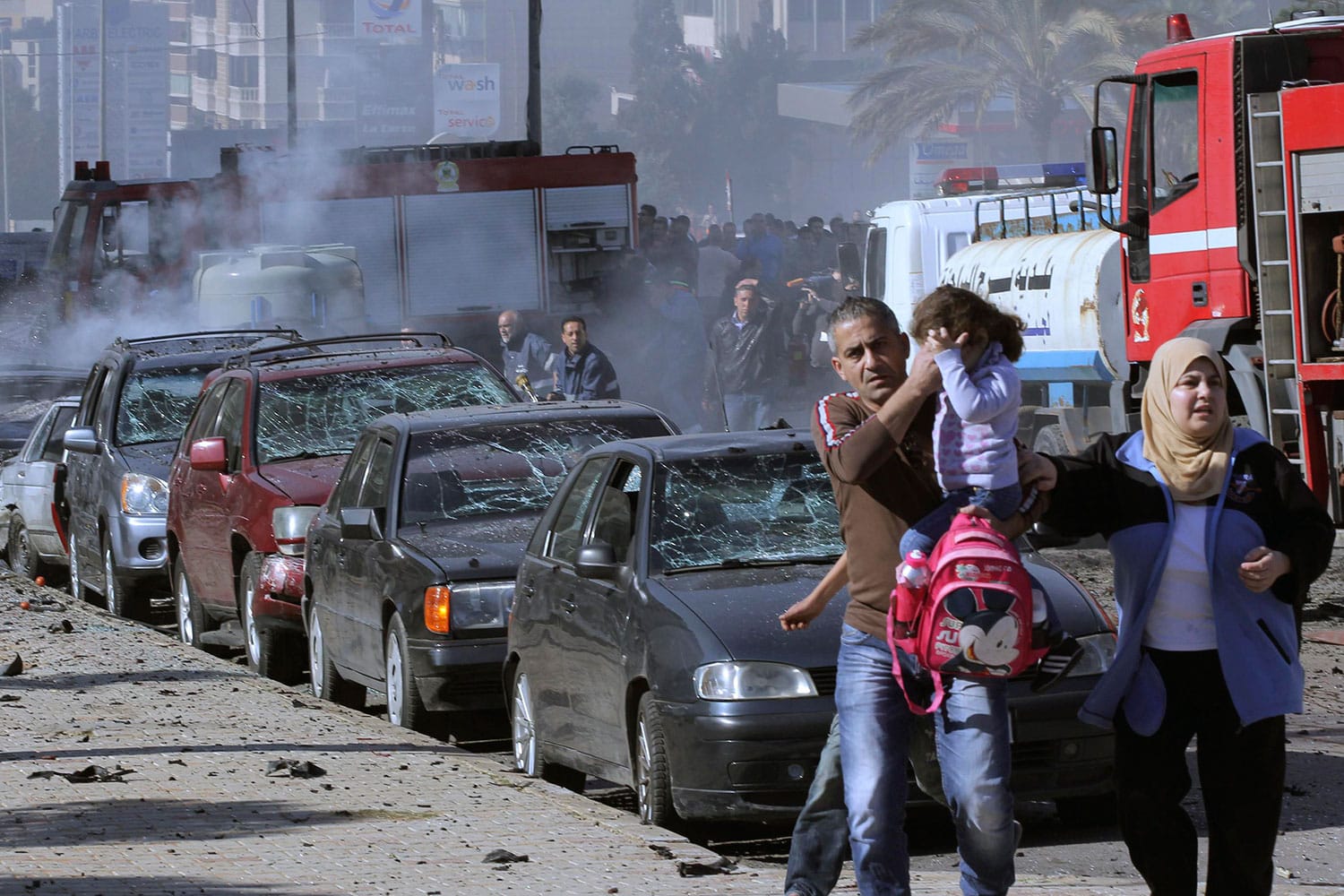 Al menos 5 muertos y 80 heridos en un doble atentado en un barrio chií en Beirut