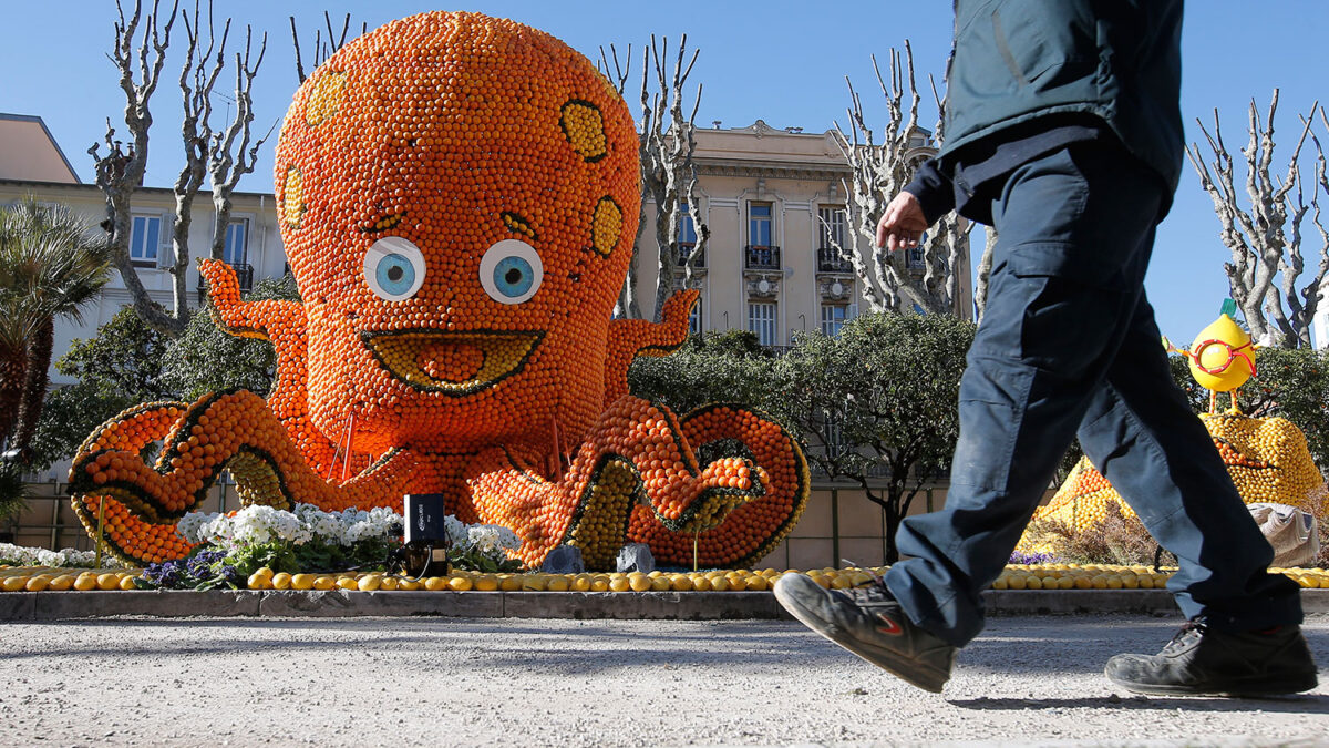 La 81º edición del Festival del Limón reúne las esculturas creadas con 145 toneladas de cítricos