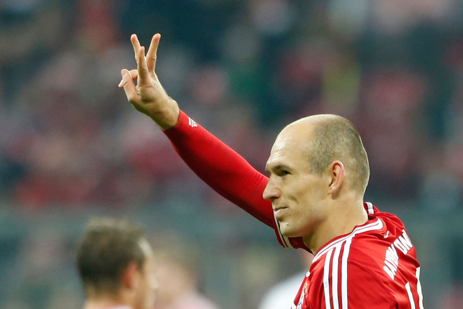Arjen Robben renueva dos años más con el Bayern de Munich