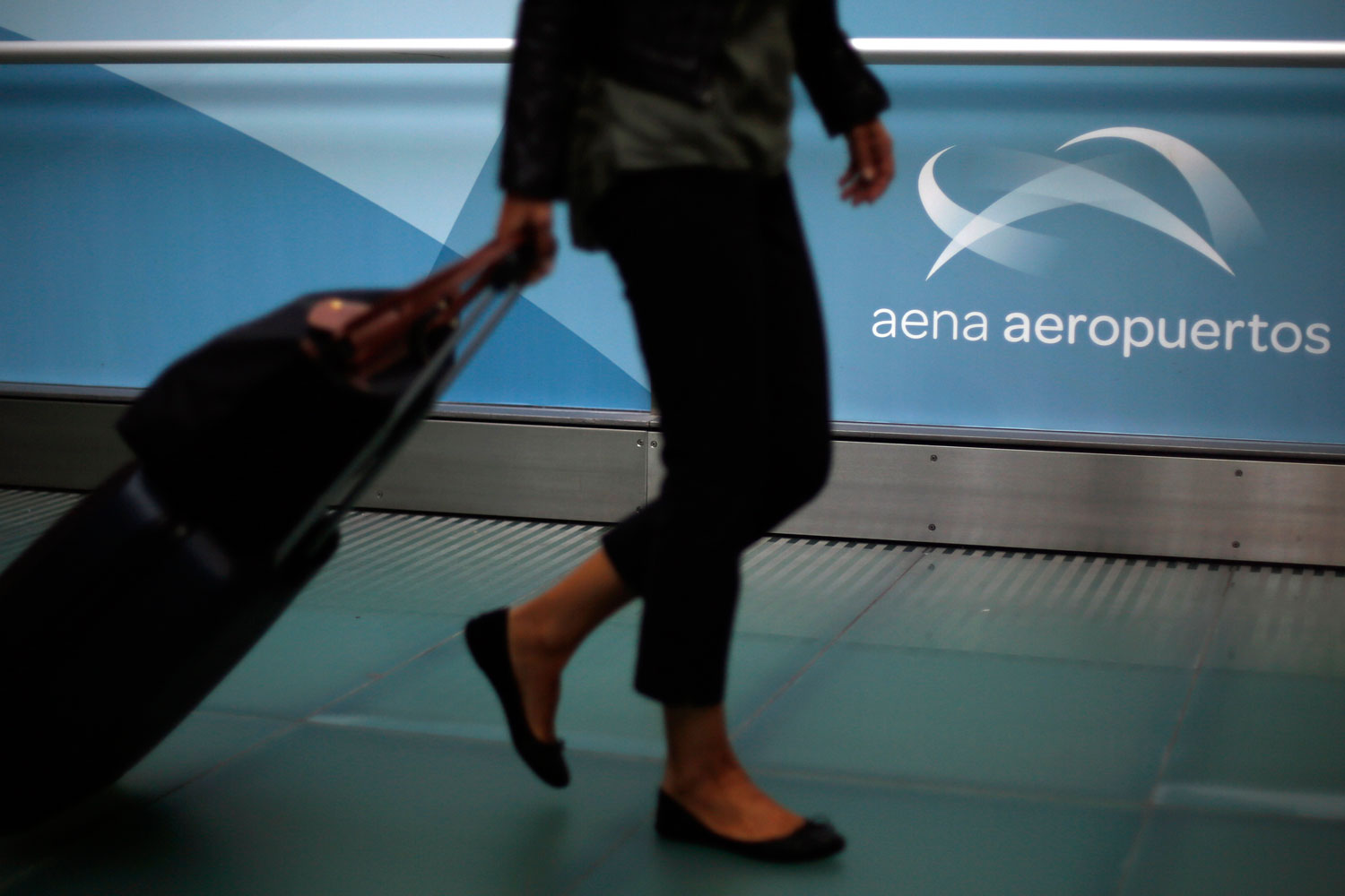 AENA desmiente la caída al mar de un avión con pasajeros en la costa de Gran Canarias