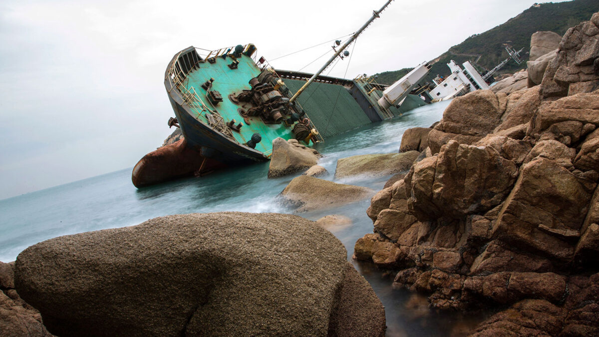 El sunrise Orient embarranca en Cheung Chau