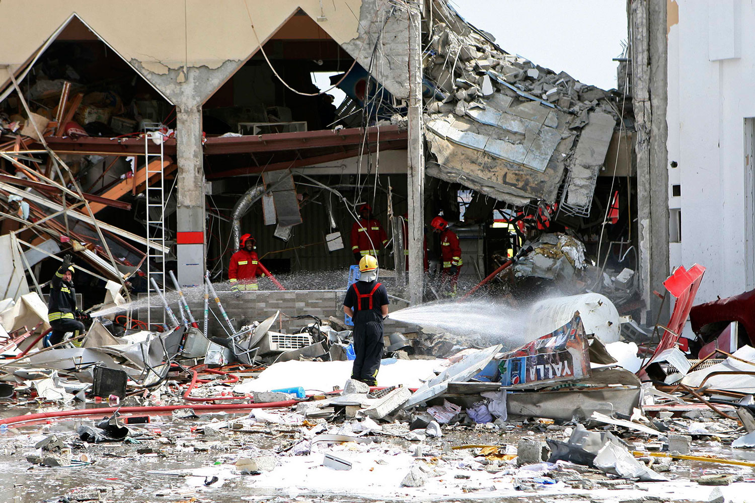 Nueve muertos tras explotar dos bombonas de gas en un restaurante de Doha