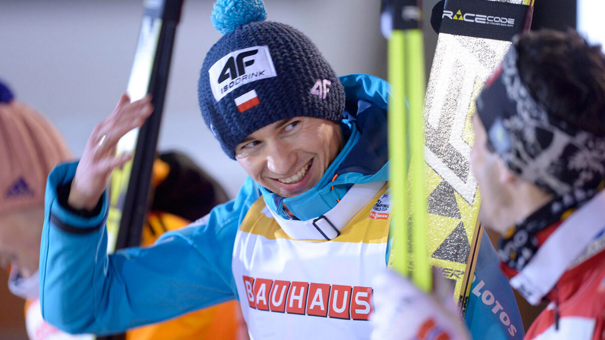 Kamil Stoch, campeón de la Copa del Mundo de esquí nórdico