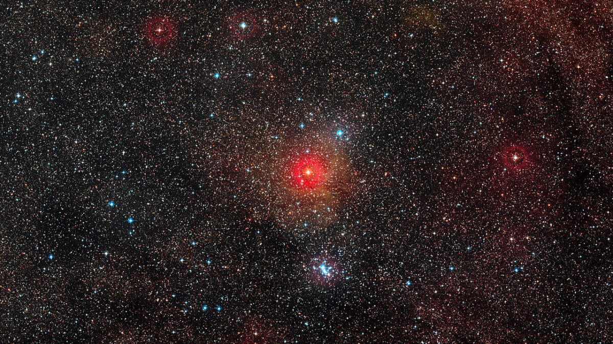 HR 5171 es la mayor estrella amarilla y una de las diez estrellas más grandes jamás encontradas