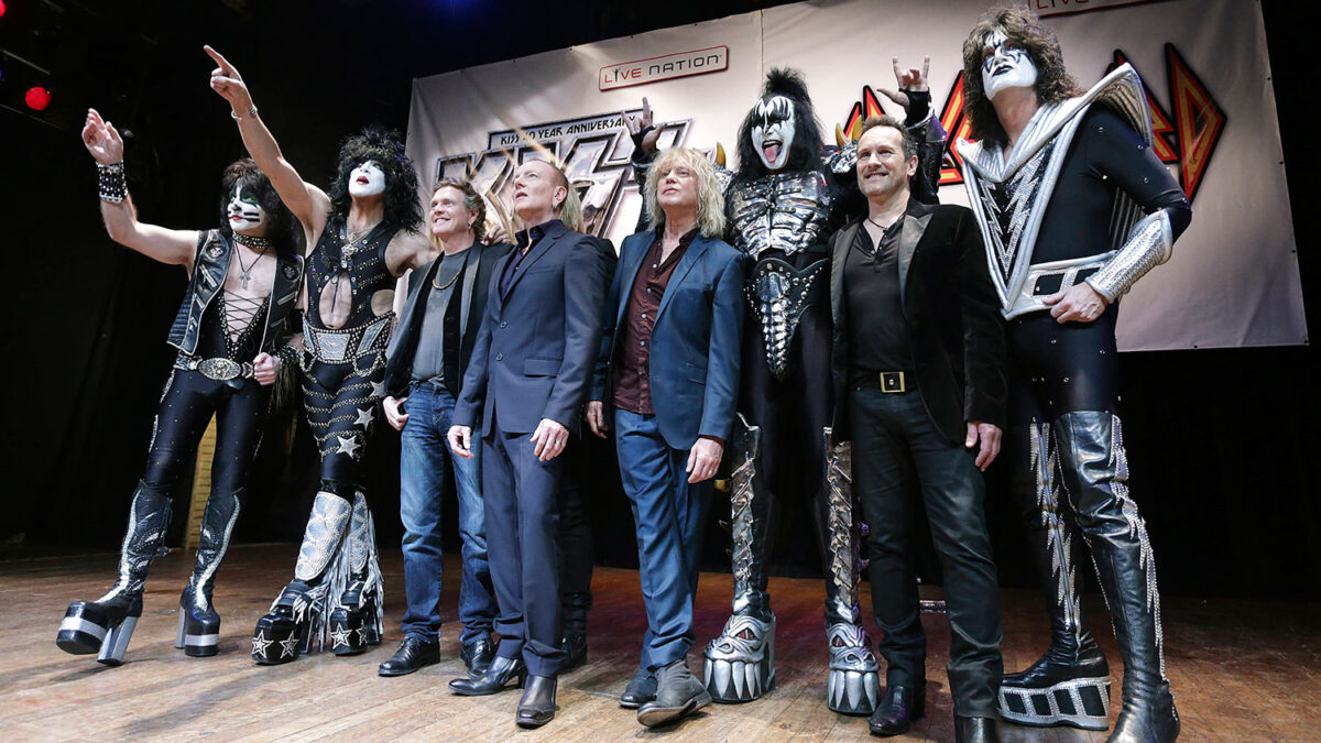 Kiss y Def Leppard se van de gira juntos