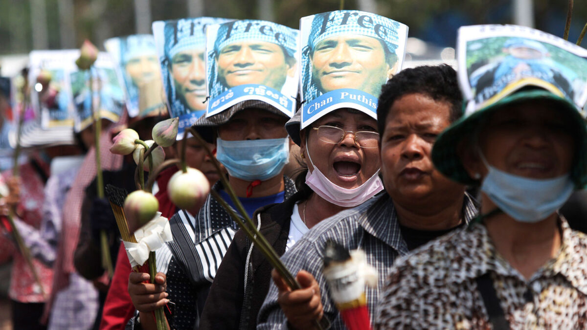 Las calles de  Phnom Penh exigen la liberación de los 21 detenidos en la huelga del 3 de enero