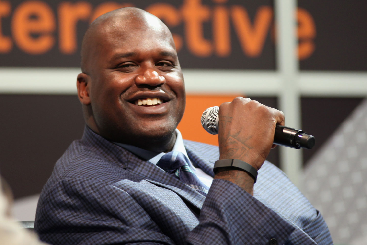 Shaquille ONeal confiesa gastase más de 700 euros semanales en aplicaciones y juegos