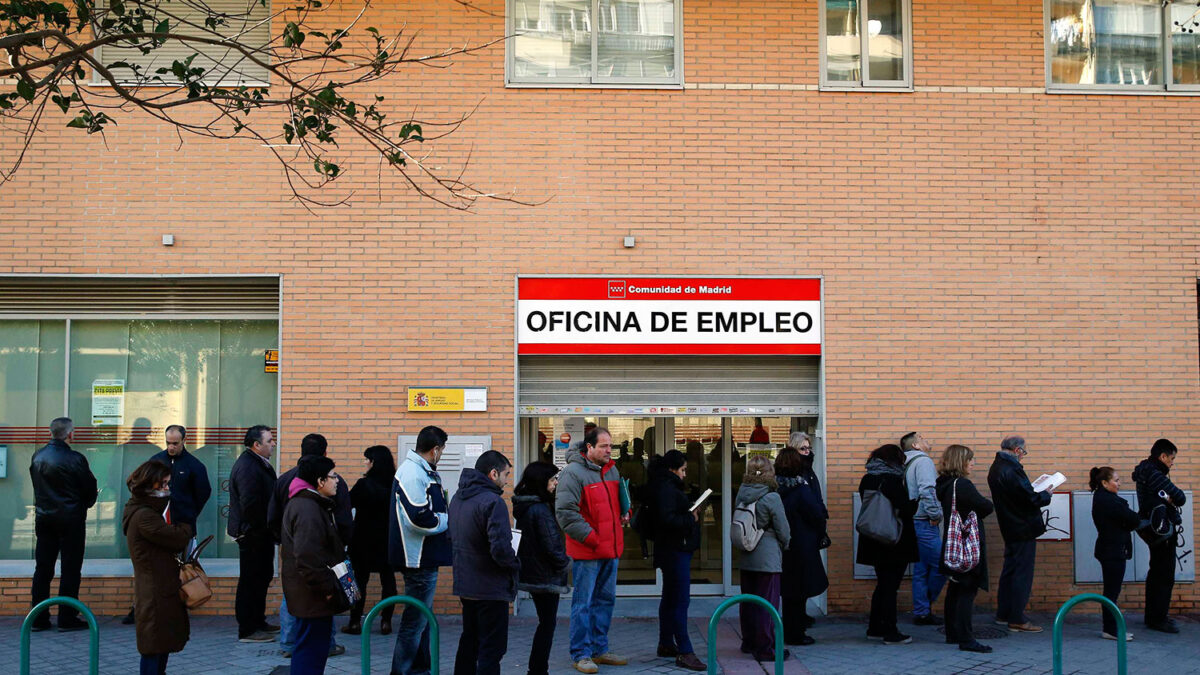 El 30% de los residentes en España recibe ayudas del Estado