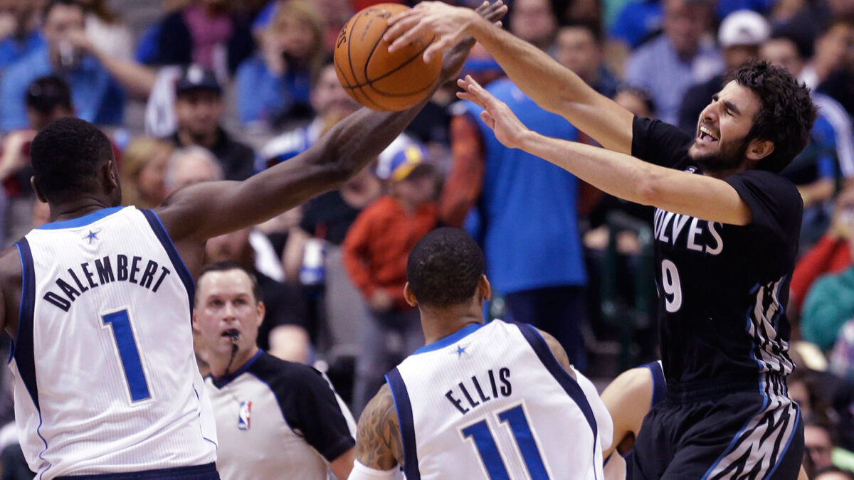 Ricky Rubio brilla con un triple doble en la victoria de los Timberwolves