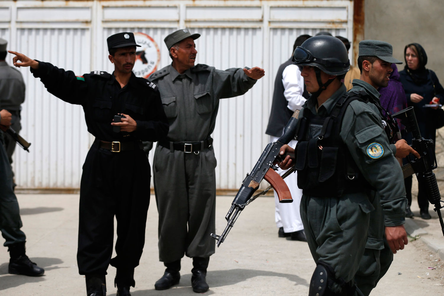 Un guardia de seguridad mata a tiros a tres médicos estadounidenses en un hospital de Kabul